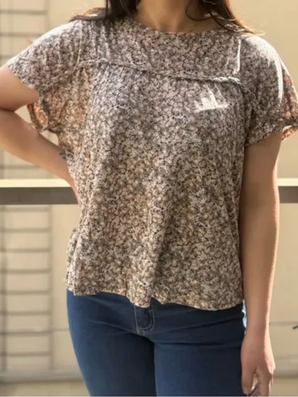 Lucky Brand Taupe and Cream Floral Peasant Top